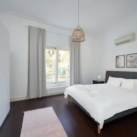 Gorgeous Bright 4bed Gem W Viewsbalcony! #115 Διαμέρισμα *